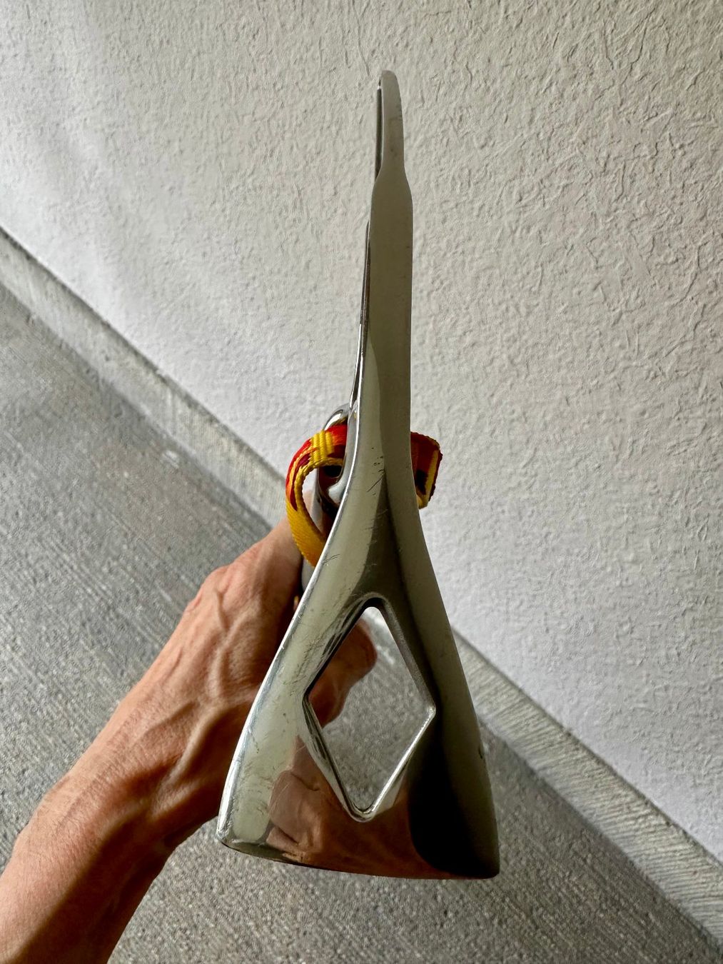 Black Diamond Kletterausrüstungen: Black Diamond Eispickel mit Bändel – Gebraucht aus Zürich von hanvil100 2