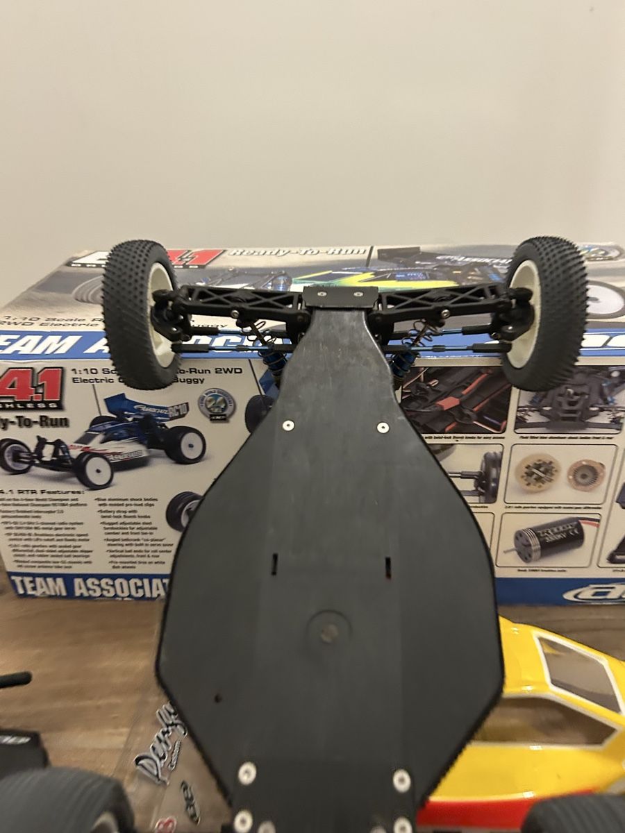 Modellismo RC: Très rare Team Associated RC10 B4.1 brushless! – Usato da Chambésy venduto da asalamolard 6