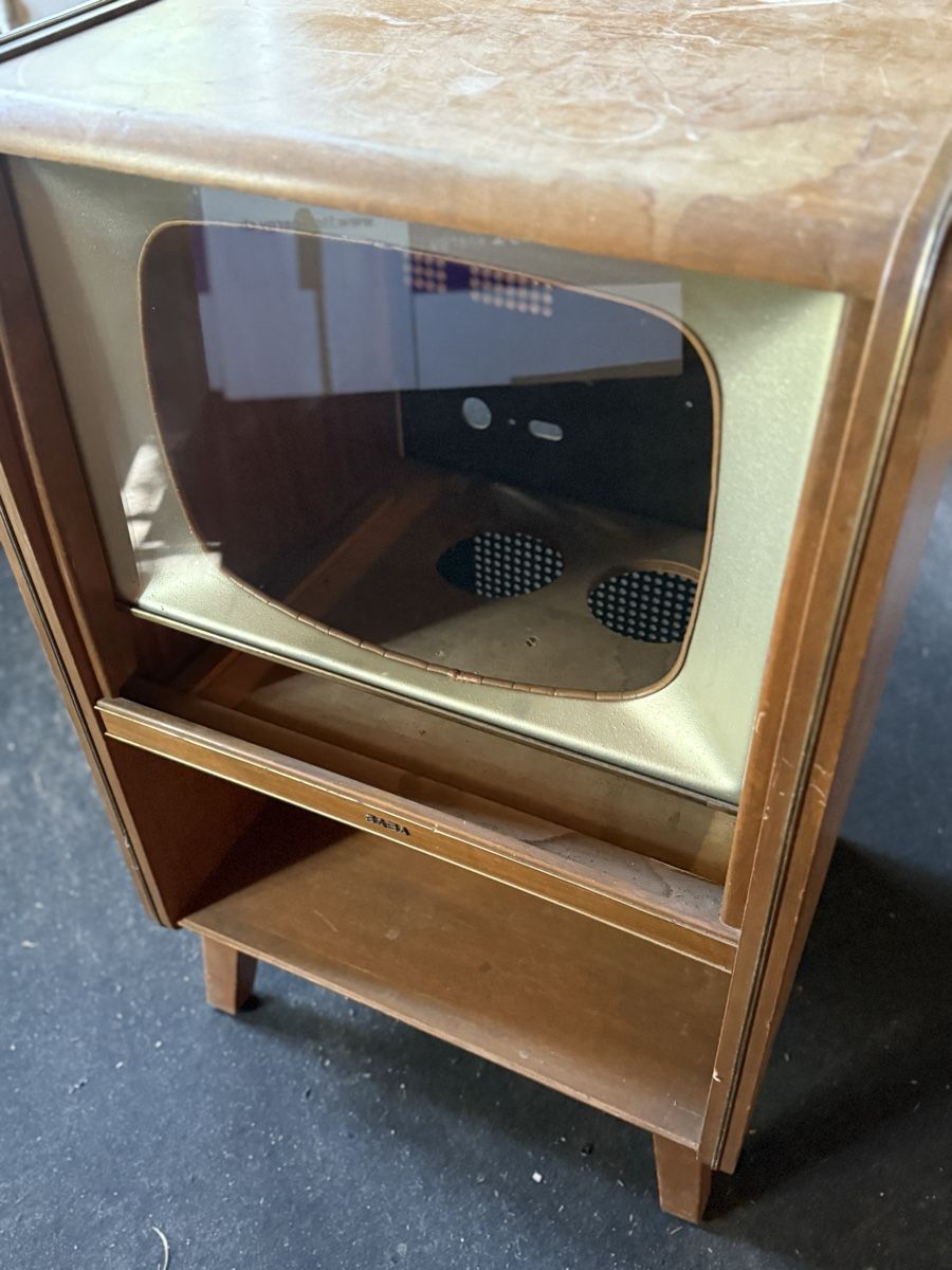TV Möbel: Vintage TV Möbel – Gebraucht aus Horriwil von Carrera68 6