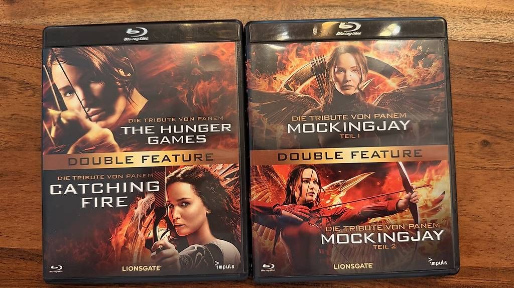 Tutti i DVDs: BluRay Sammlung "Tribute von Panem" – Usato da Wetzikon ZH venduto da Jochen01