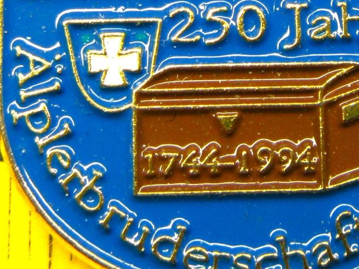 Swiss Placchette & Badge: ÄLPLER-BRUDERSCHAFT LUNGERN 250JAHRE PIN – Usato da Ettingen venduto da Hausi4711 1