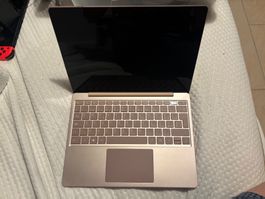 Microsoft Surface Laptop Go DEFEKT – für Bastler / Ersatztei