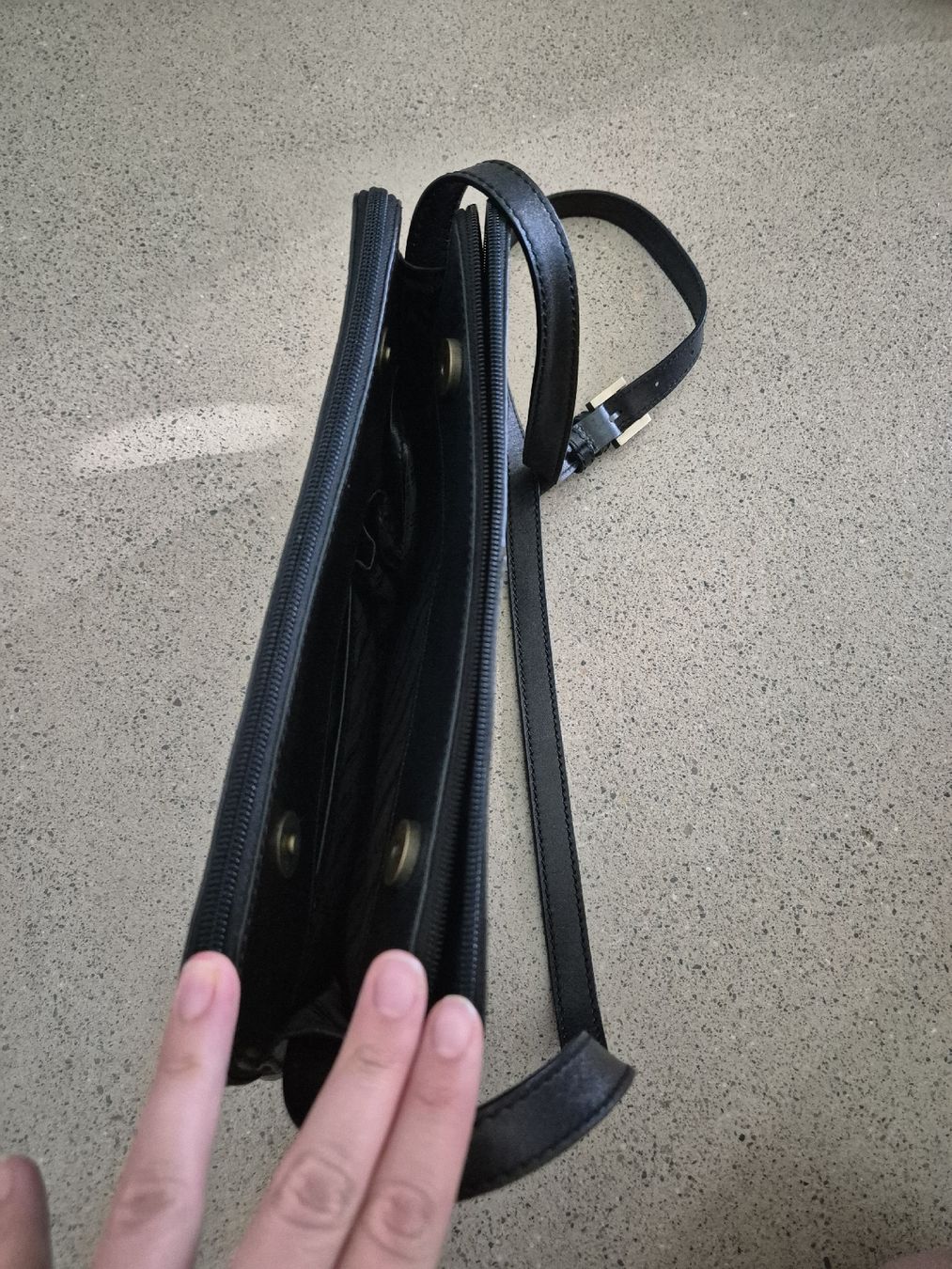 Sacs femmes: Schicke Ledertasche – D'occasion à Schlieren par nat_76vd 2