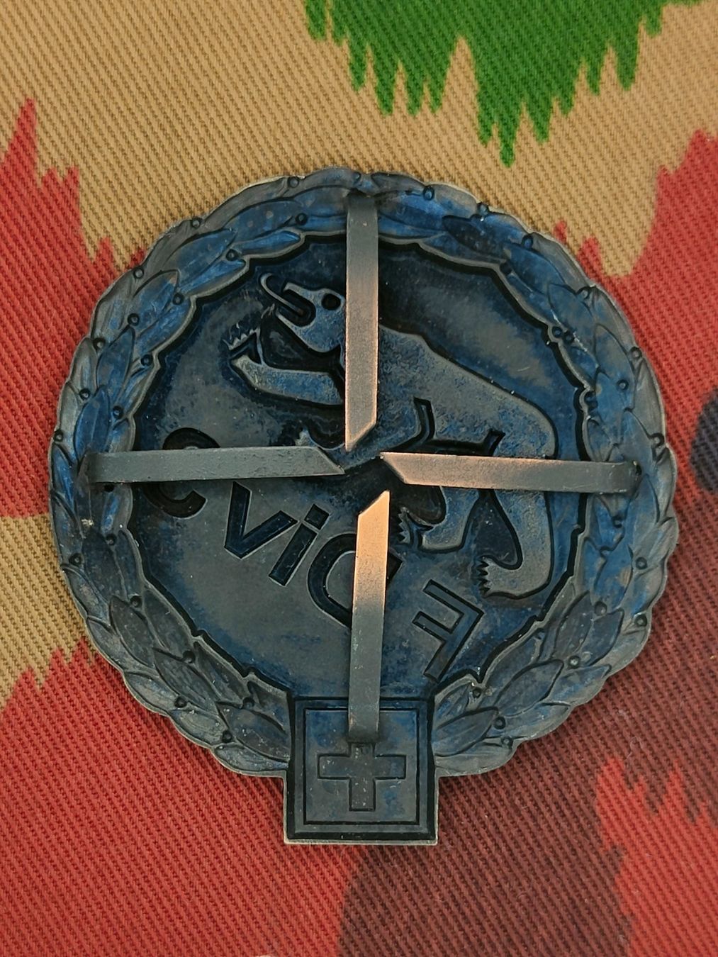 Schweizer Armee Placchette & Badge:  Béretemblem Felddivision 3, Variante 1 – Usato da Bauma venduto da SwissMilitaria 1