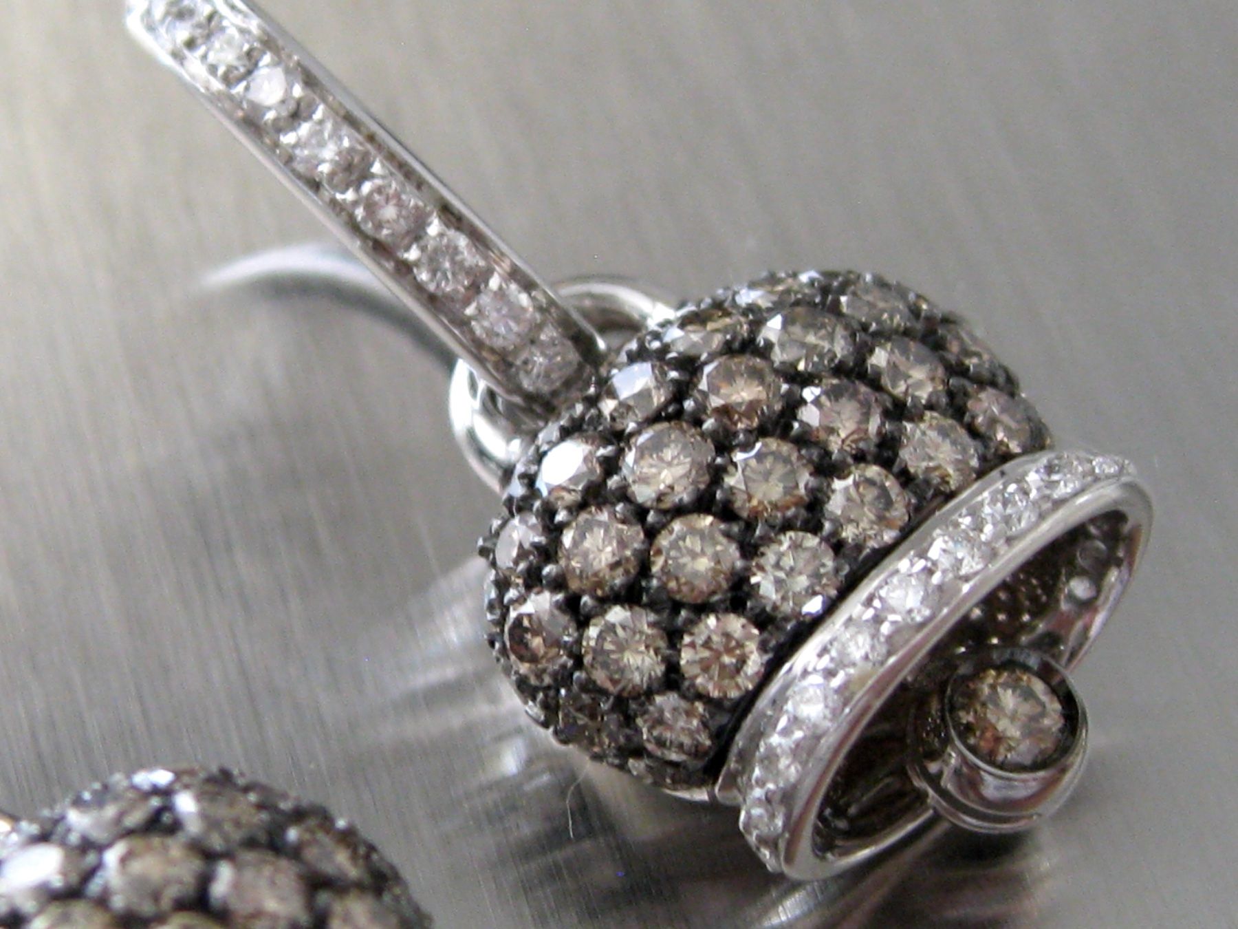 Orecchini pendenti & Orecchini a lobo: Boucles D'oreilles Chantecler "Campanella" – Nuovo (secondo la descrizione) da Geneve venduto da iBest 4
