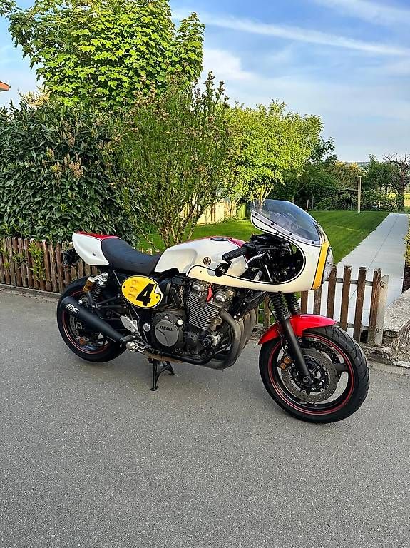 Strada: Yamaha XJR 1300 Café Racer – Usato da Würenlingen venduto da Thomas11thomas