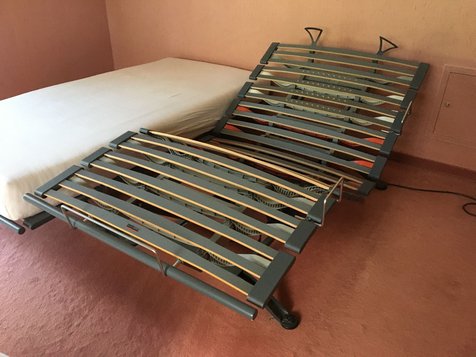 Letti: Lit super confort / électrique – Usato da Vufflens-le-Château venduto da vcourvoisier
