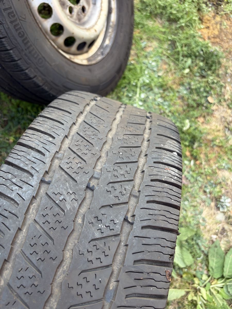 Pneus & Roues: Transporter Räder mit 235/65R16C – D'occasion à Wettingen par Nici1932 4