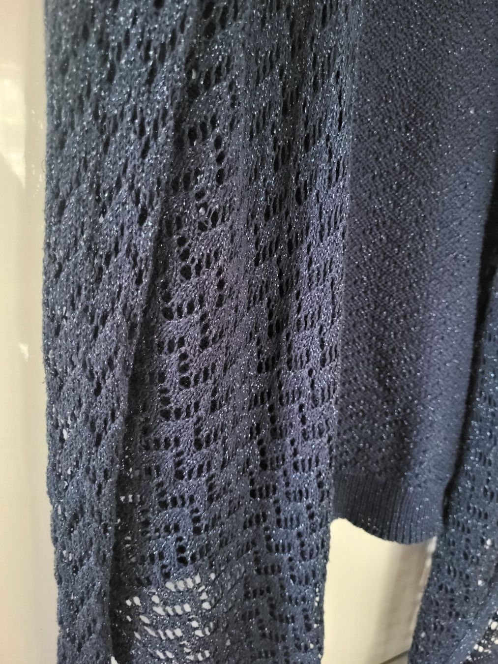 Top: Strickjacke Gr. S American Eagle Outfitters – Usato da Olten venduto da uwarf 4