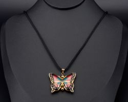 Vintage Cloisonne Halskette; Schmetterling