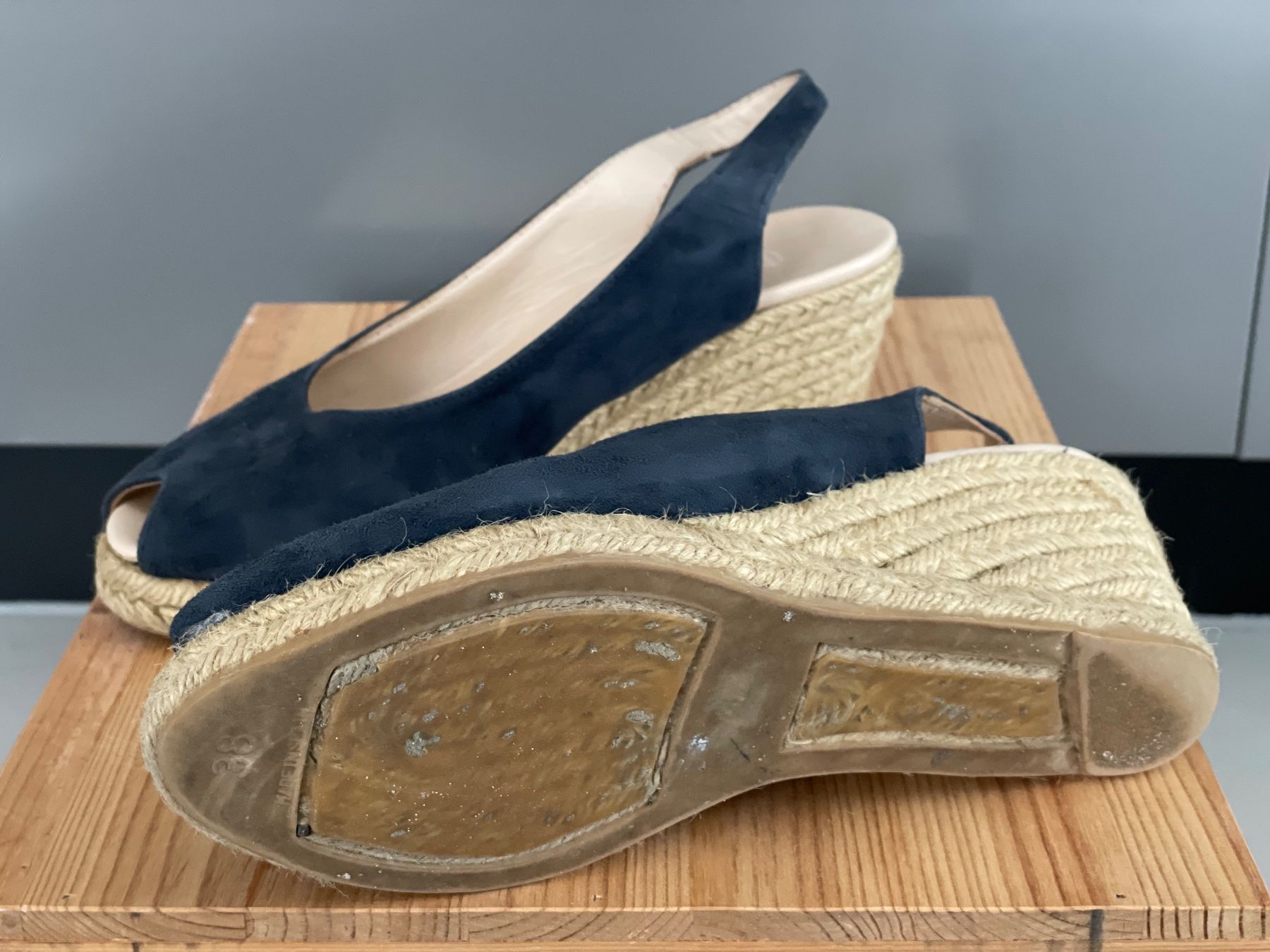 Navyboot Scarpe da donna: Espadrilles mit Absatz – Usato da Winterthur venduto da mar_f8m2 2