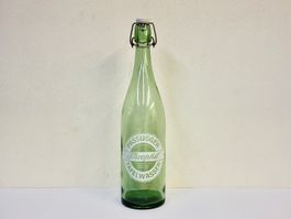 alte Flasche PASSUGGER TAFELWASSER MINERALQUELLE PASSUGG