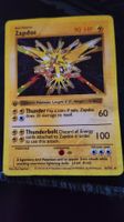 Pokémon Karte Zapdos 1st Edition Base Set Holo 