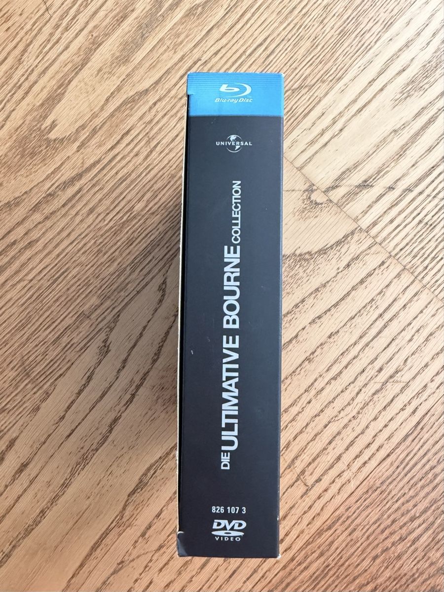 Alle DVDs: Die Ultimative Bourne Collection Blu Ray 3 Disc Edition 2009 – Gebraucht aus Hünenberg von Paddels 1