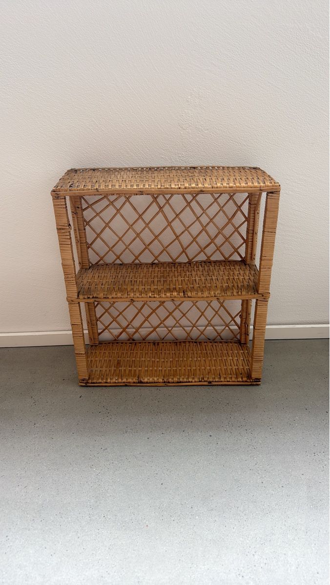 Étagères: Rattan Regal 3 Ebenen – D'occasion à Dulliken par nao_8mtc