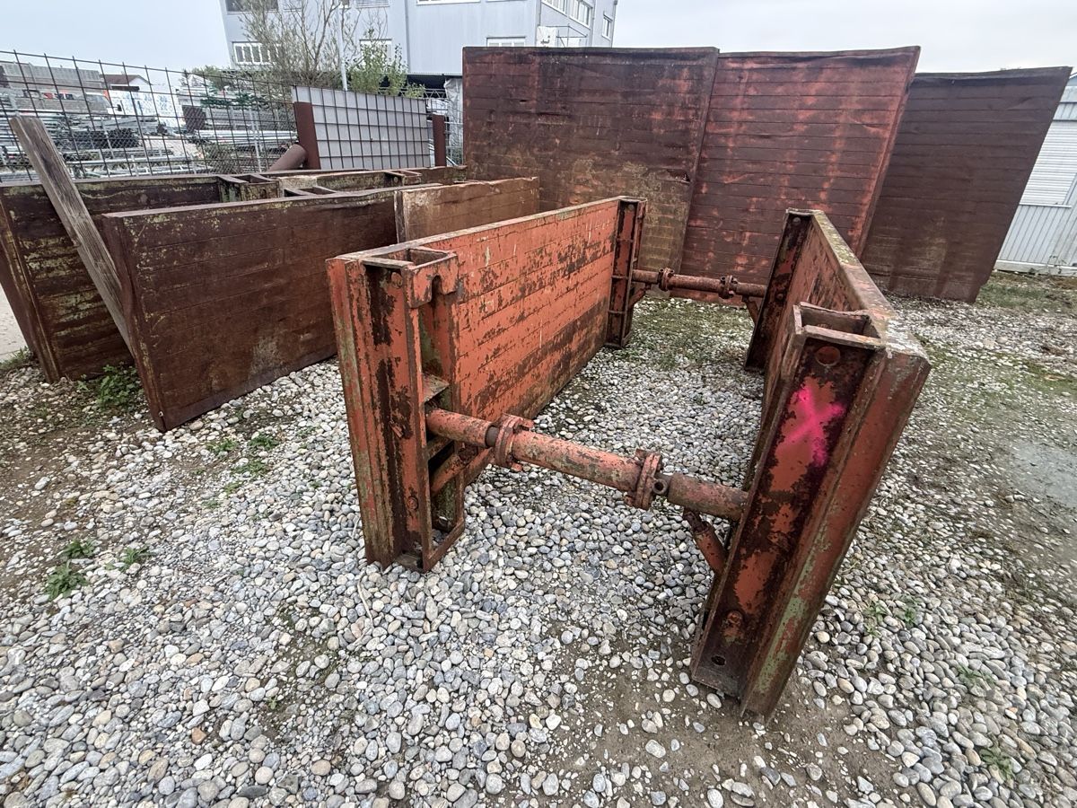 Autocarri: Grabensprisung – Usato da Niederbipp venduto da baggerch 4
