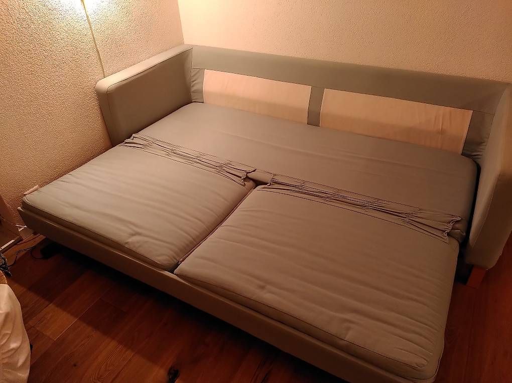 Divani: Bettsofa helltürkis mit Lattenrost – Usato da Bern venduto da Synonym01 2