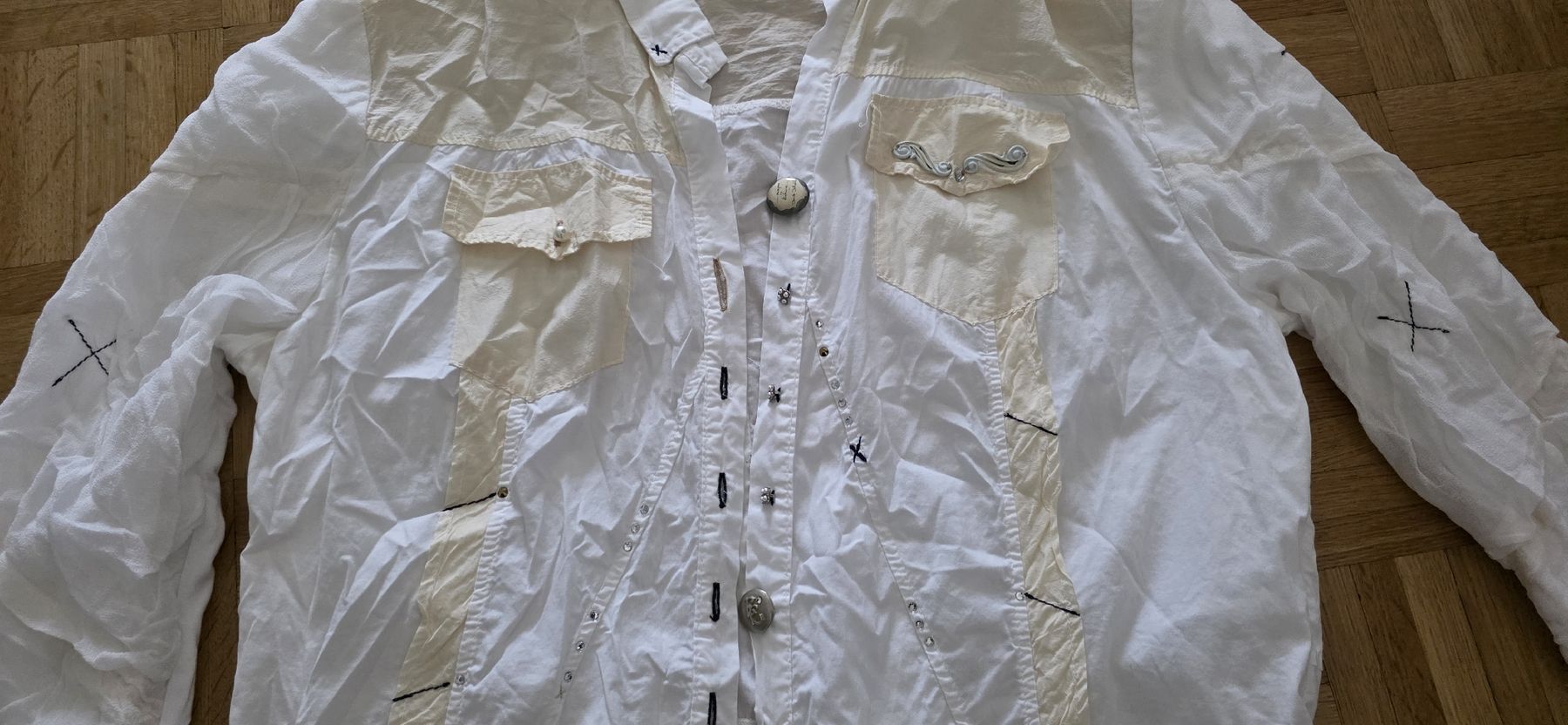 Camicette: Chemise/Blouse – Usato da Yverdon-les-Bains venduto da van_dq65