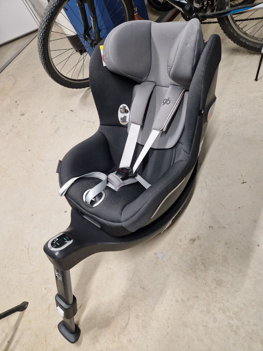 Seggiolini per auto: GB Vaya 2 i-Size Kindersitz – Usato da Bargen BE venduto da flo_8cv6 1