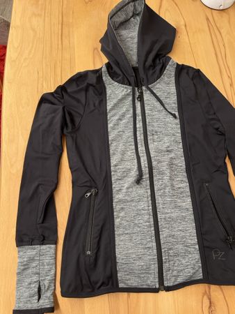 Powerzone Damen Sportjacke Grösse M Schwarz