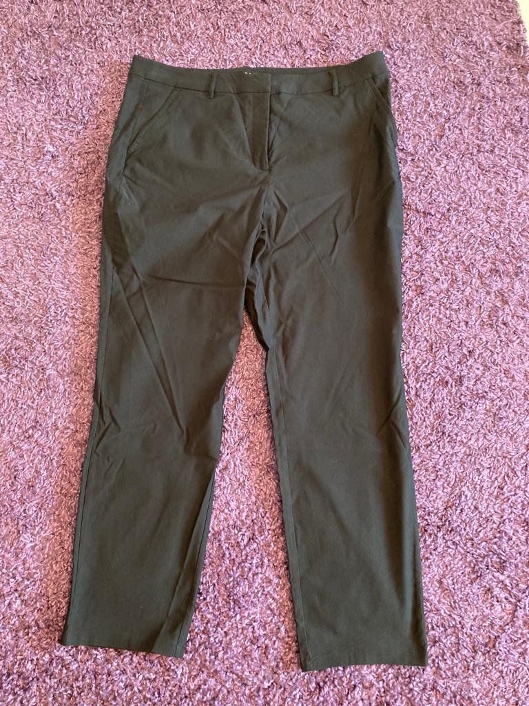 Pantaloni: Damenhose neu – Nuovo (secondo la descrizione) da Münchwilen TG venduto da Caroline_T.