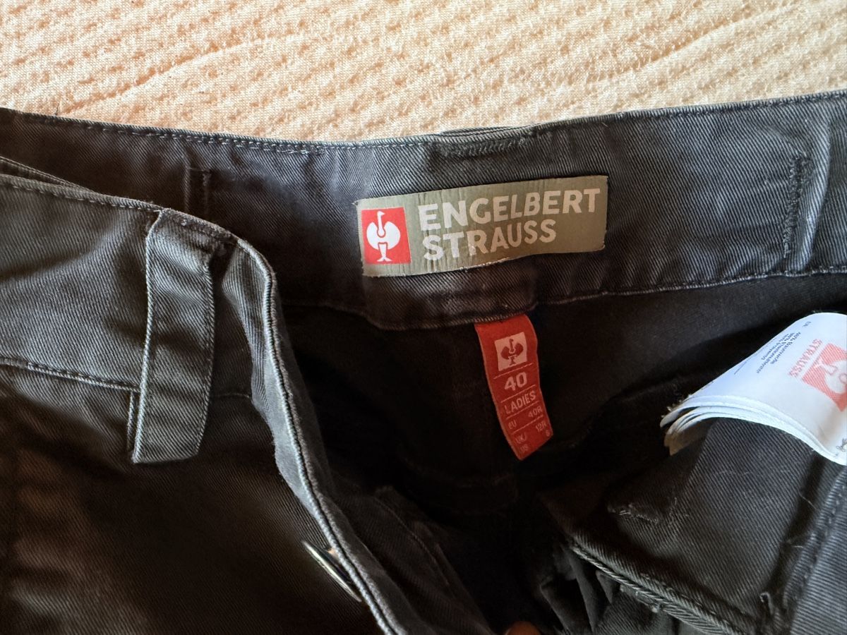 Engelbert Strauss Hosen: Engelbert Strauss Damen Shorts – Gebraucht aus Oberwil i. S. von fab_tj6p 2