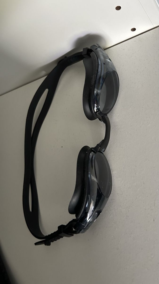 Nike Lunettes & Verres: Nike Performance Schwimmbrille – Neuf (Voir description) à Kriens par SRIKA