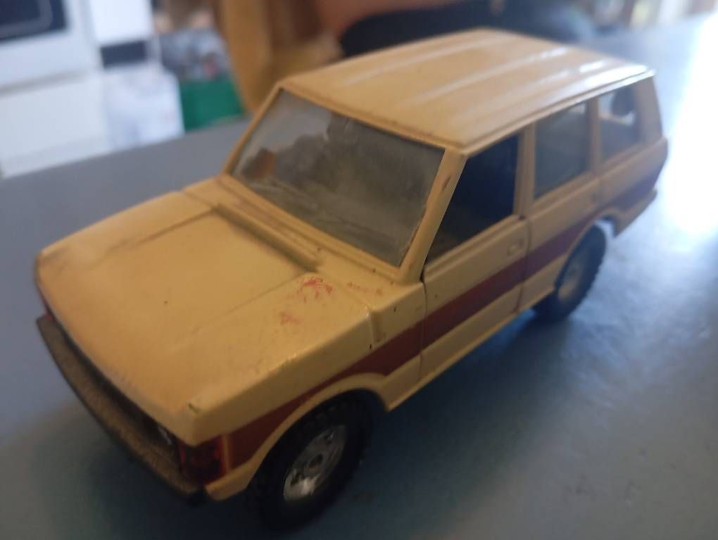Corgi Toys Voitures modèles: Corgi Range Rover Modellauto gebraucht – D'occasion à Basel par Petergunn
