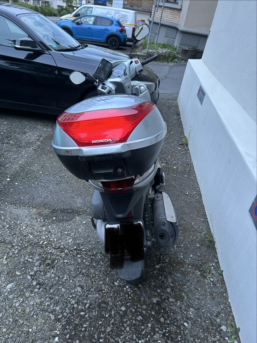 Honda Strada: Honda SH 300 – Usato da Beromünster venduto da LuMa28 3