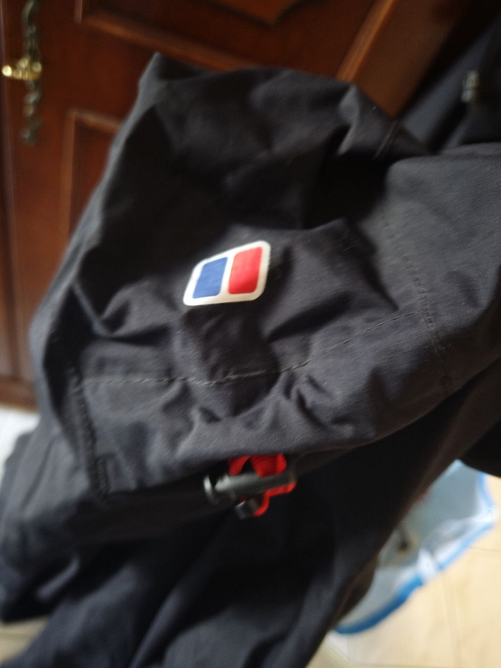 Berghaus Giacche: Berghaus RegenJacke Grösse L – Usato da Arlesheim venduto da Gargy79 2