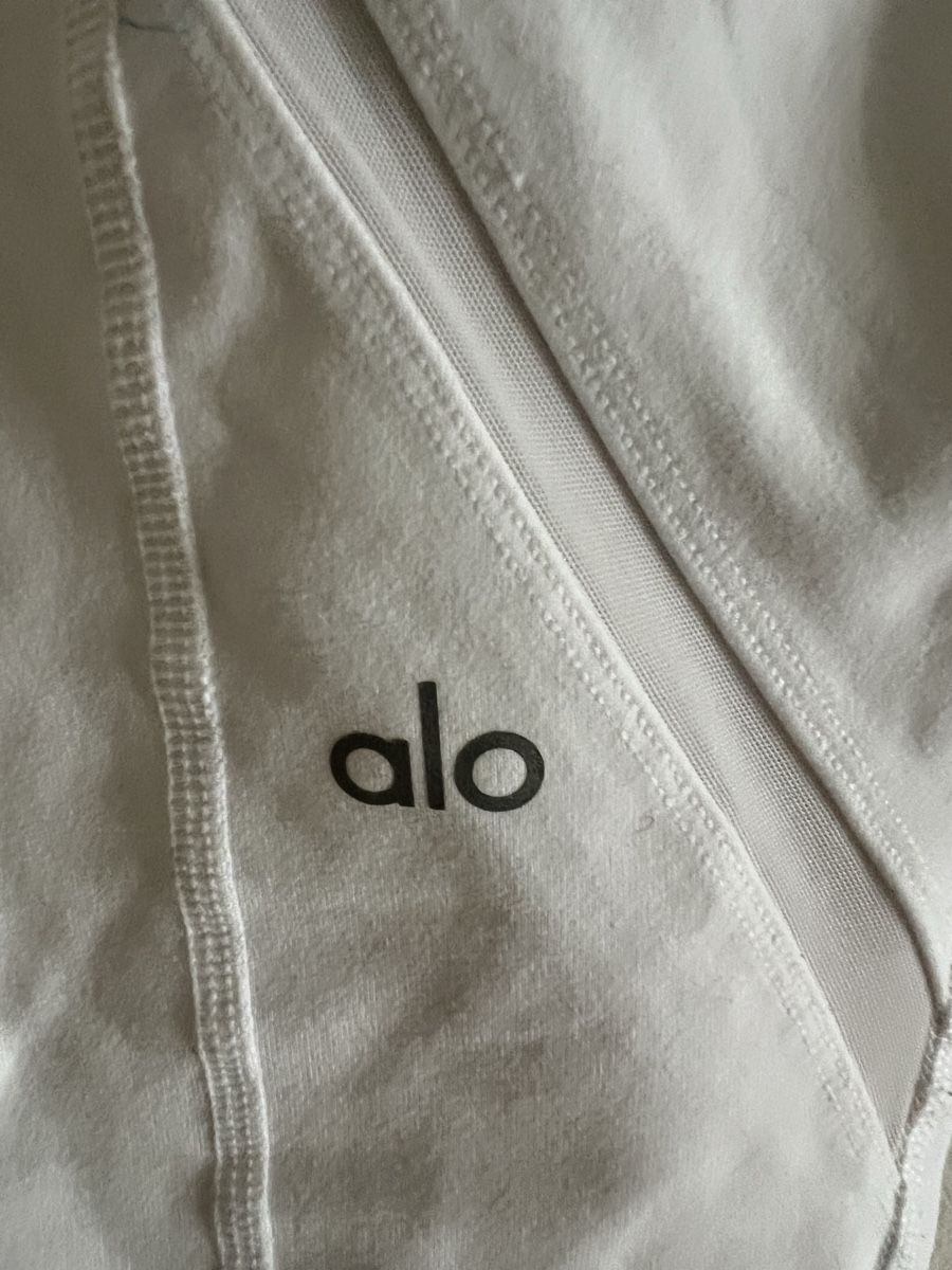 Alo Yoga Leggings: Alo yoga pants XS – Usato da Losone venduto da Misssslucie 1