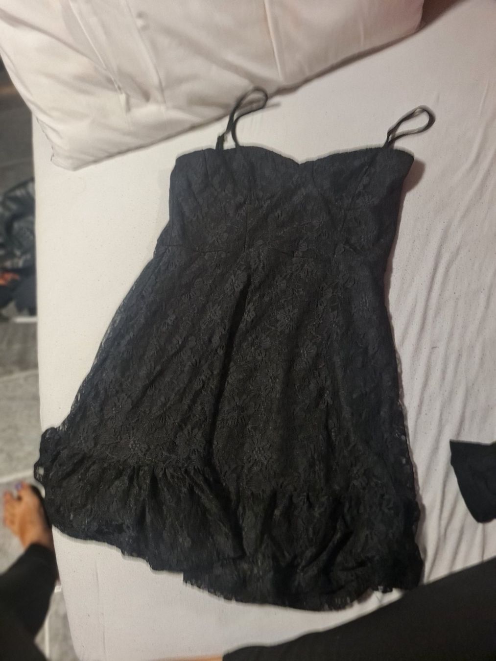 Lots de vêtements: Dunkle kleidung , ein paar goth ,grösse M – D'occasion à Fällanden par VelvetRaven94 5