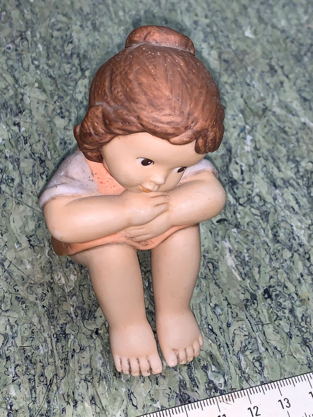 Figuren: GOEBEL-Figur Nina "In Gedanken" – Gebraucht aus Rickenbach SZ von Frickler 2