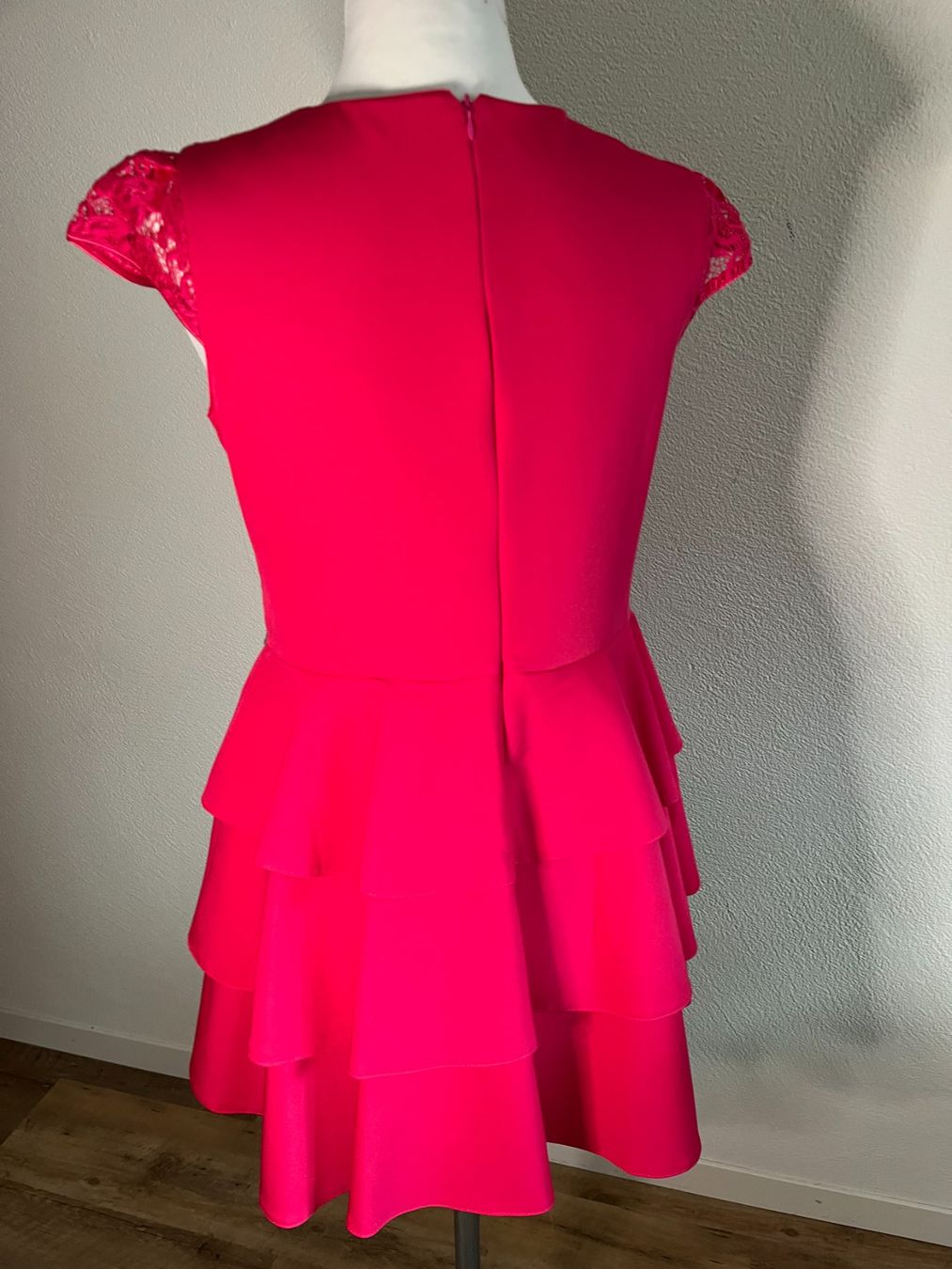 Robes: Kleid, Gr. XS, NP 129.- – Neuf avec emballage d'origine à Interlaken par Jasmin_Flower 3
