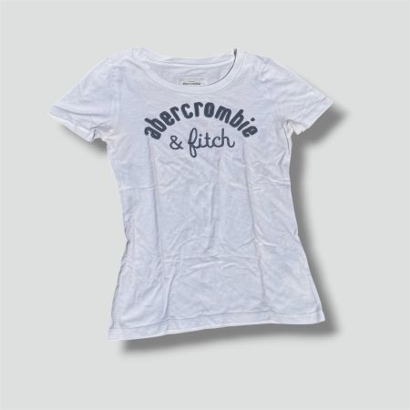 Abercrombie and Fitch white Y2K t-shirt retro