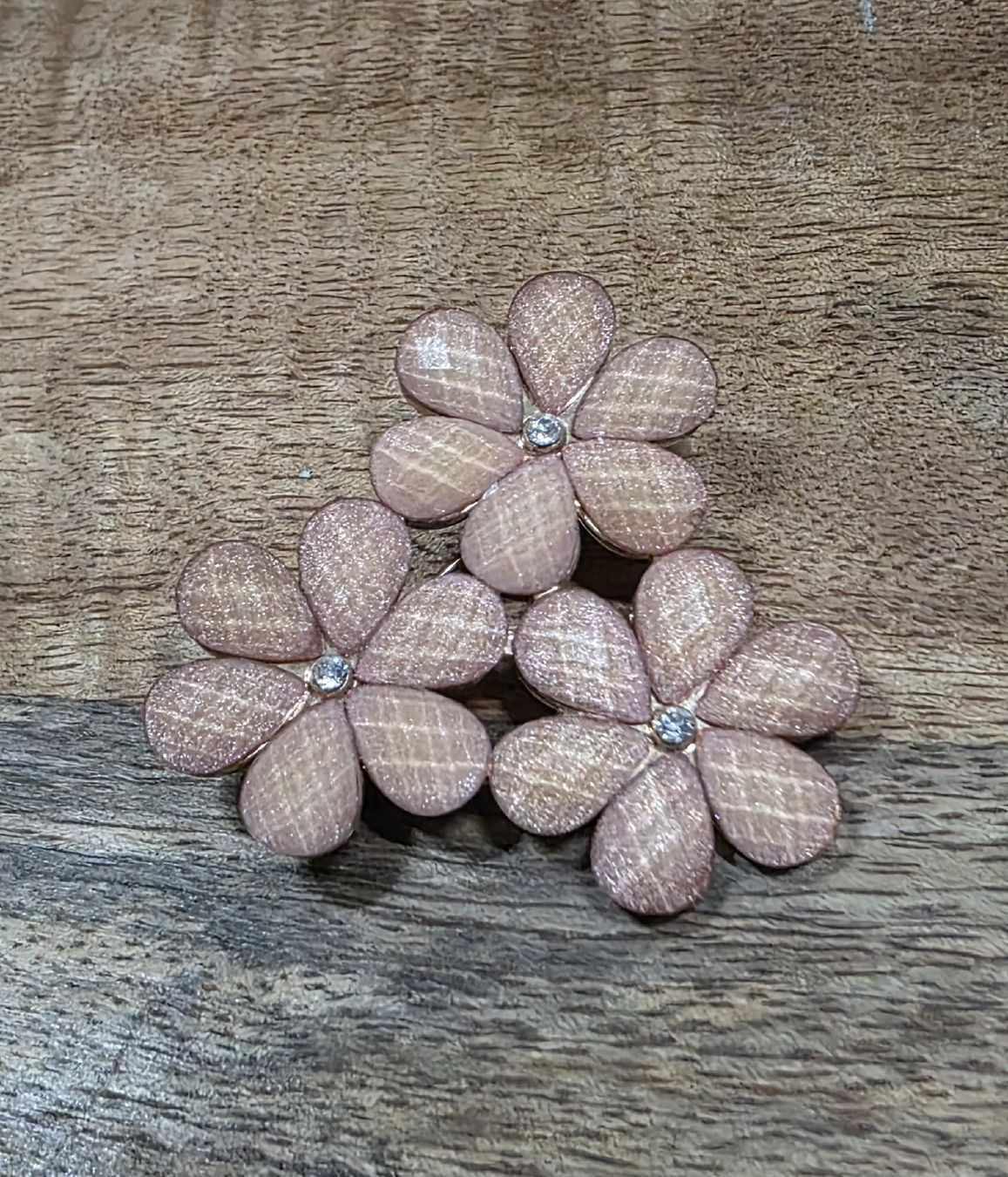 Spille & Fermagli: Blumen Brosche roséfarben mit Steinen – Usato da Basel venduto da abo_xbd2