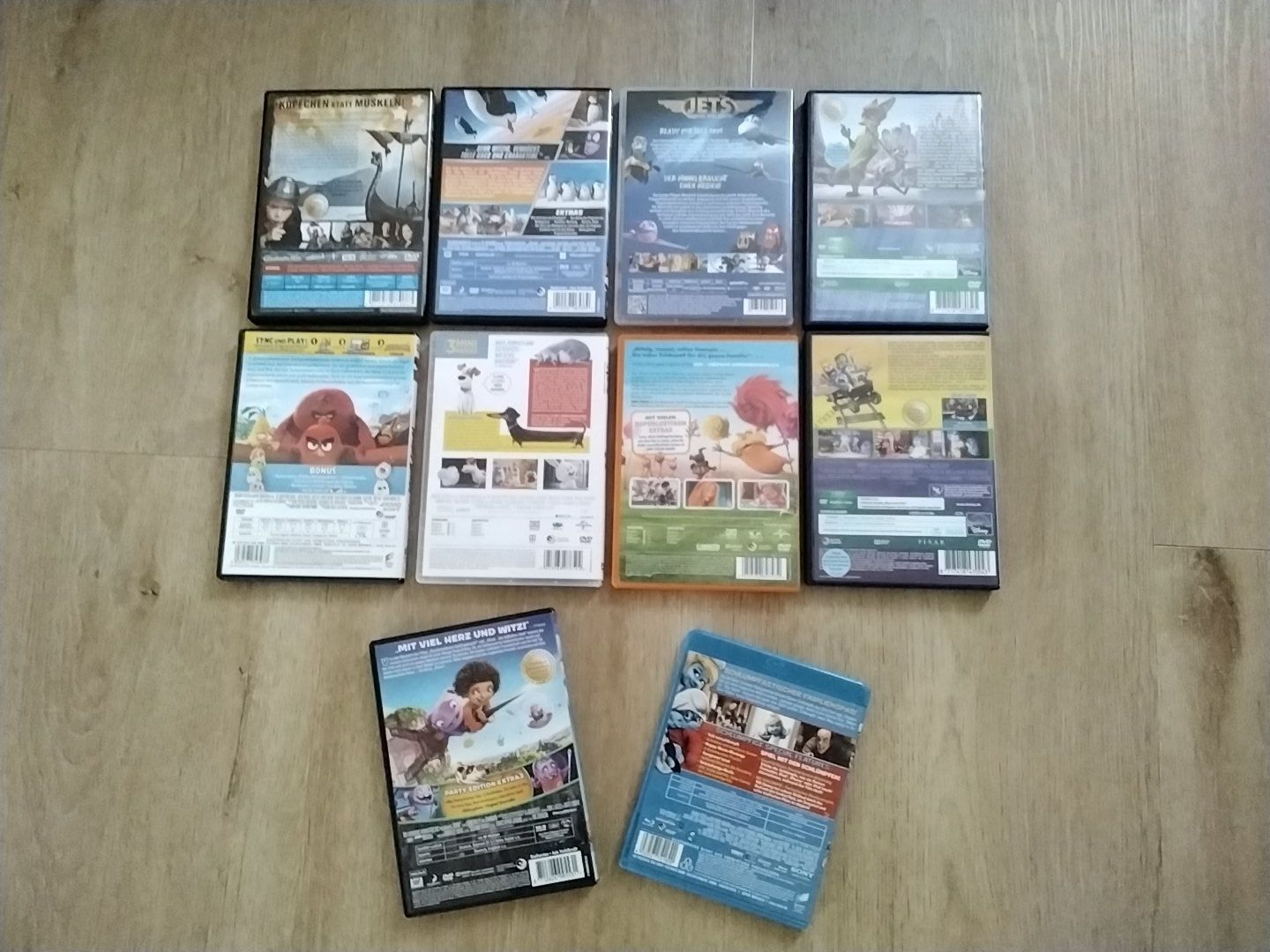 Tutti i DVDs: 9 DVD UND 1 BLURay – Usato da Breitenbach venduto da Luckn 1
