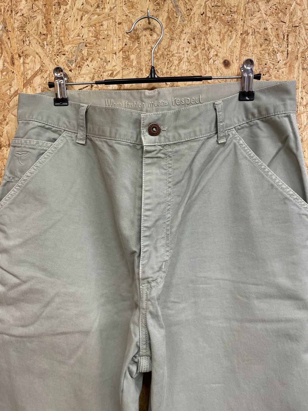 Switcher Pantaloni: SWITCHER Pantalon 32/34 – Usato da Lausanne venduto da PlusValue_Lausanne 2