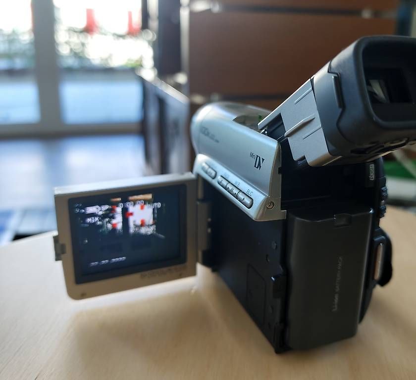 Videocamere: Panasonic NV-DS33EG Videocamera – Usato da Rorbas venduto da Fa18 1