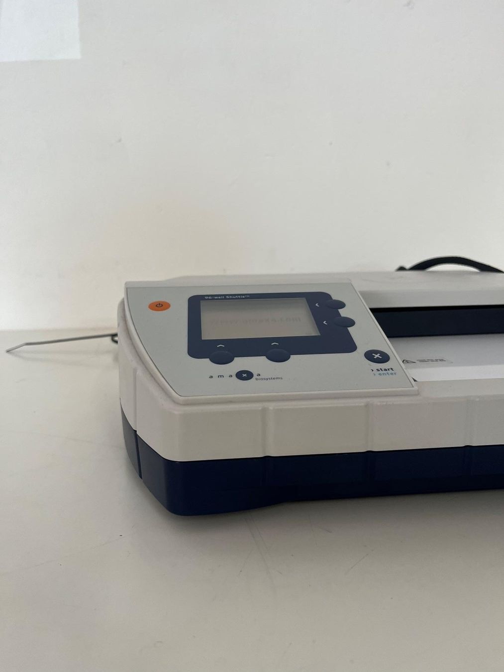 Accessori da laboratorio: amaxa 96-Well shuttle – Usato da Niederdorf venduto da LeptonAG_Labor 4