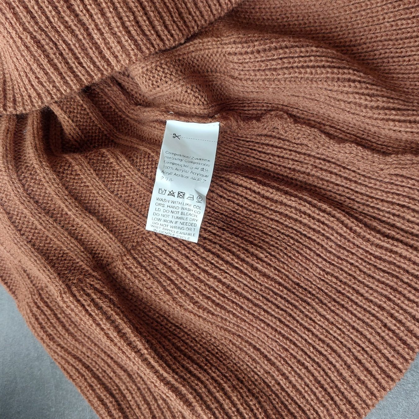 Kleider: Hübsches Strickkleid – Neu und originalverpackt aus Muri AG von ReBoutique 4