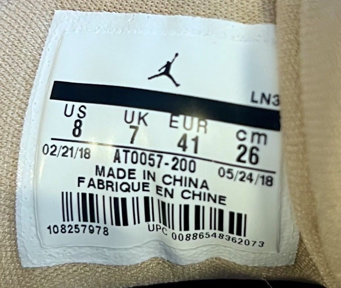 Jordan Herrenschuhe: Nike Air Jordan 1  Gr.41 – Gebraucht aus Herisau von red_rsv6 3