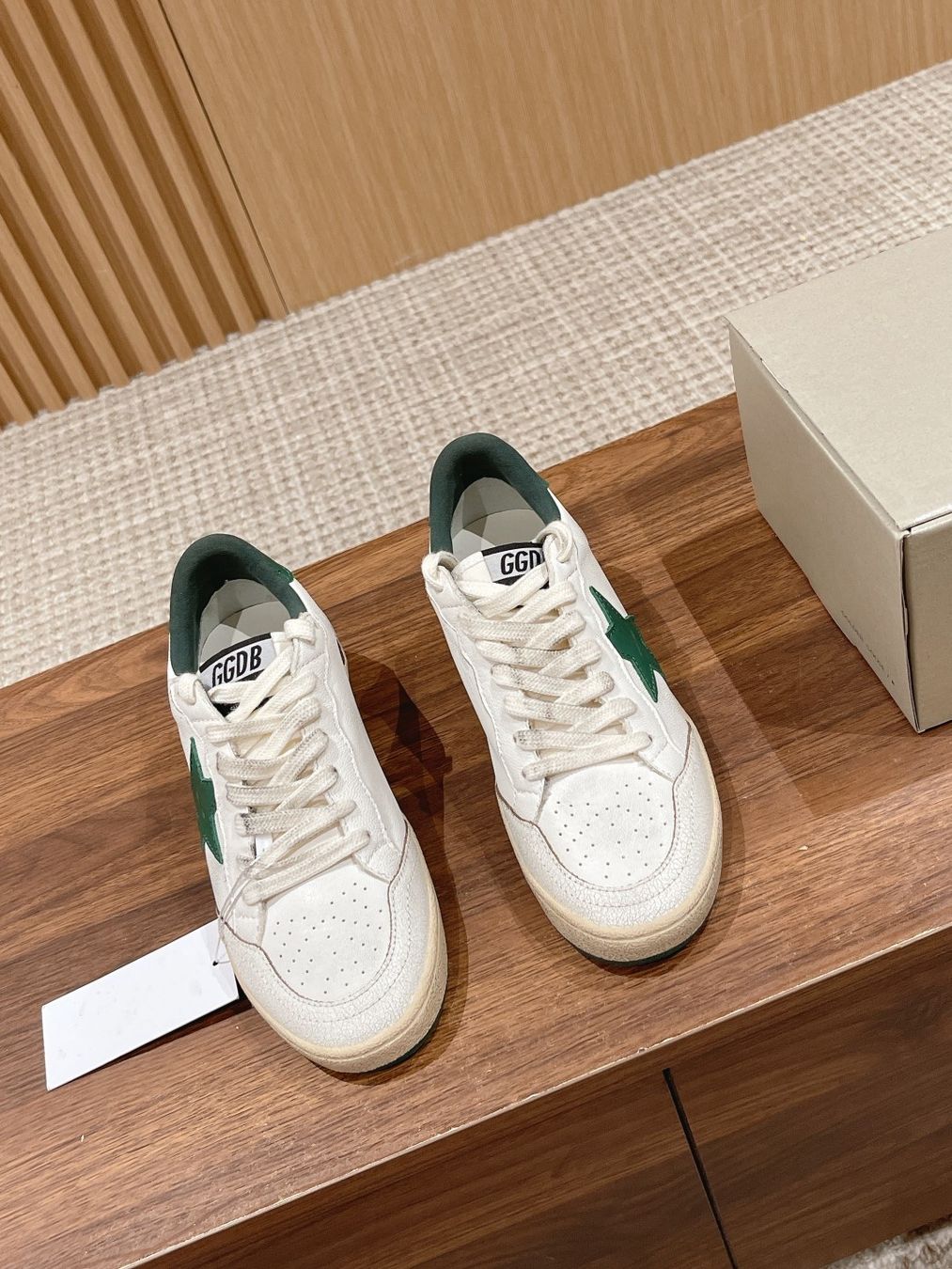 Golden Goose Scarpe da uomo: Golden Goose Superstar Gr. 44 – Nuovo e nell'imballaggio originale da Oberwil BL venduto da nat_m9vn 8