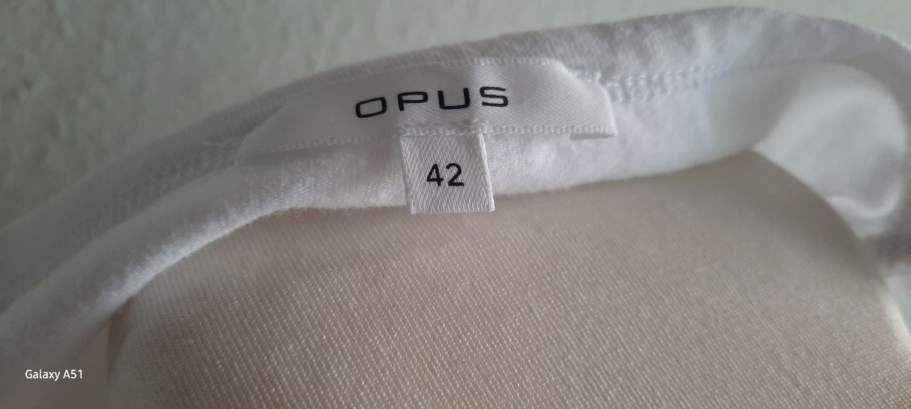 Opus T-Shirts: ***OPUS*** Basicshirt weiss Gr 42 – Gebraucht aus Wädenswil von H2H_Secondhandshop 5