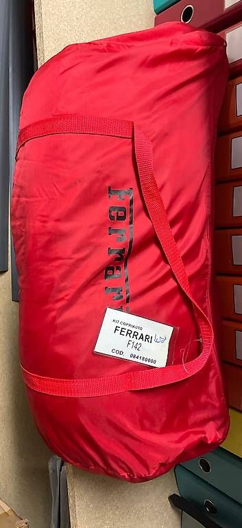 Coperture: Housse et chargeur original Ferrari type 458 – Usato da Jussy venduto da Tv