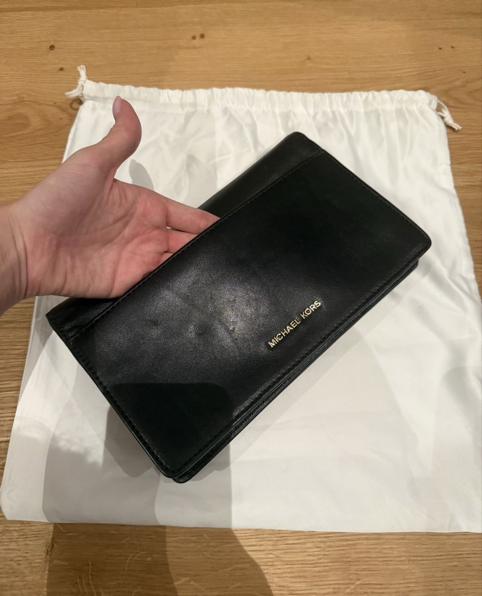Michael Kors Taschen: Michael Kors Clutch, neuwertig – Neu (gemäss Beschreibung) aus Weiningen ZH von TinaDoreen 4