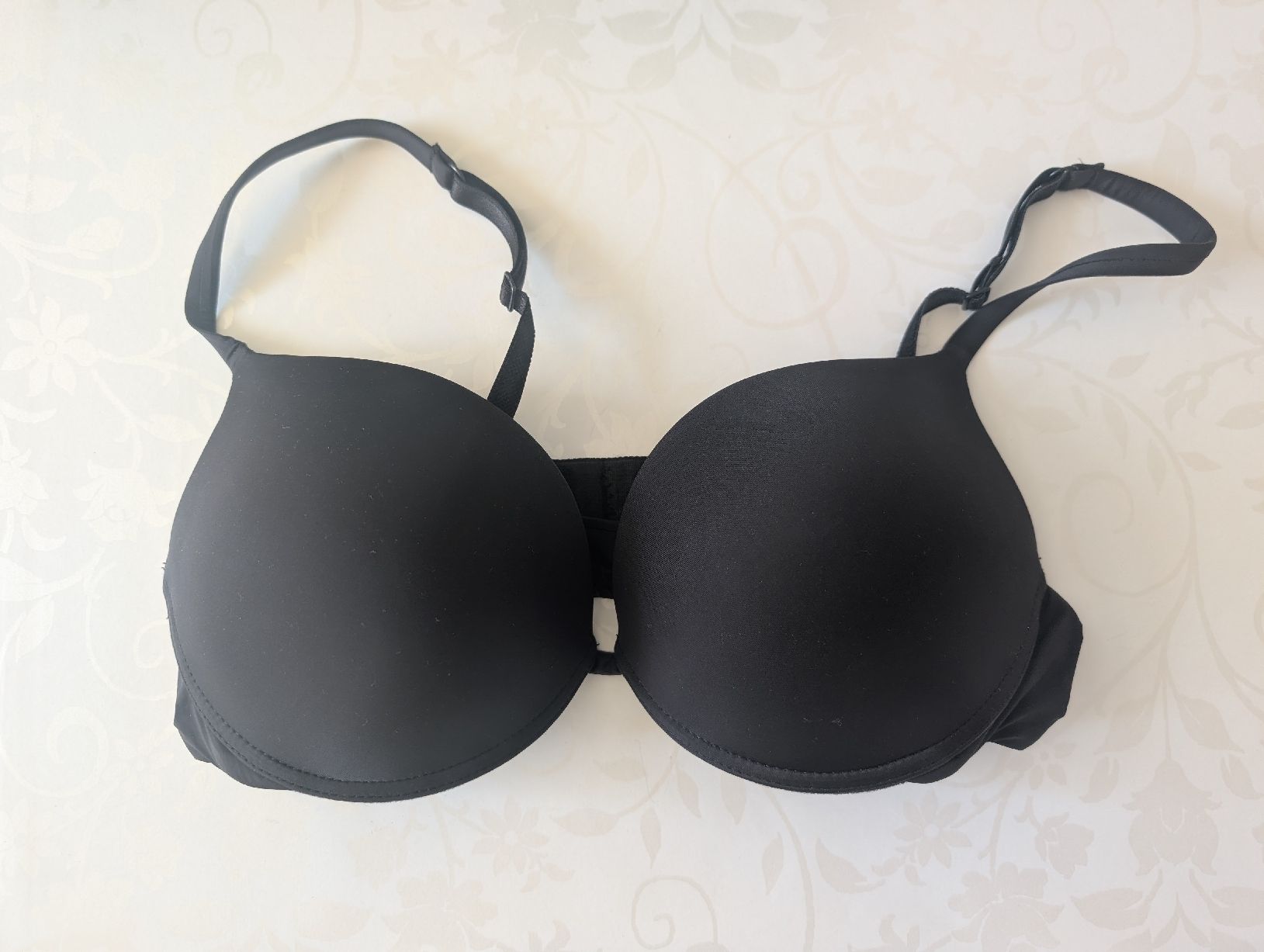 Intimissimi Altra biancheria intima: Intimissimi push-up BH 80B – Usato da Würenlos venduto da Pearl_sHobbyCrochet
