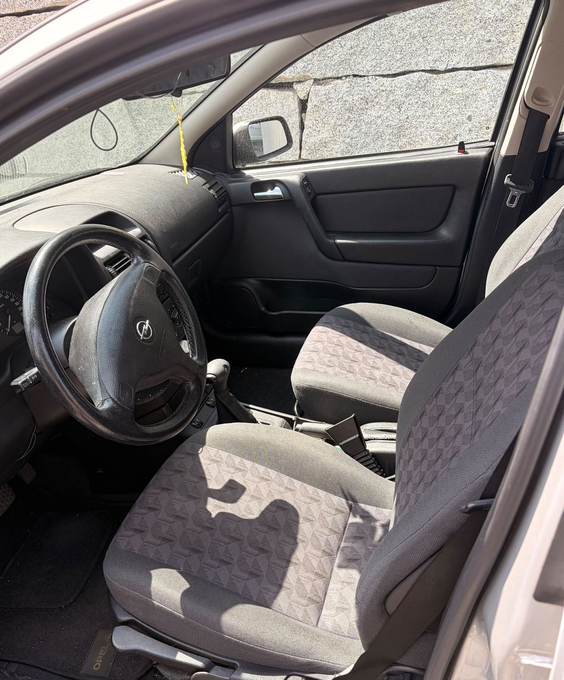 Opel Automobili: Opel Astra – Usato da Fischbach-Göslikon venduto da err_7rfq 5