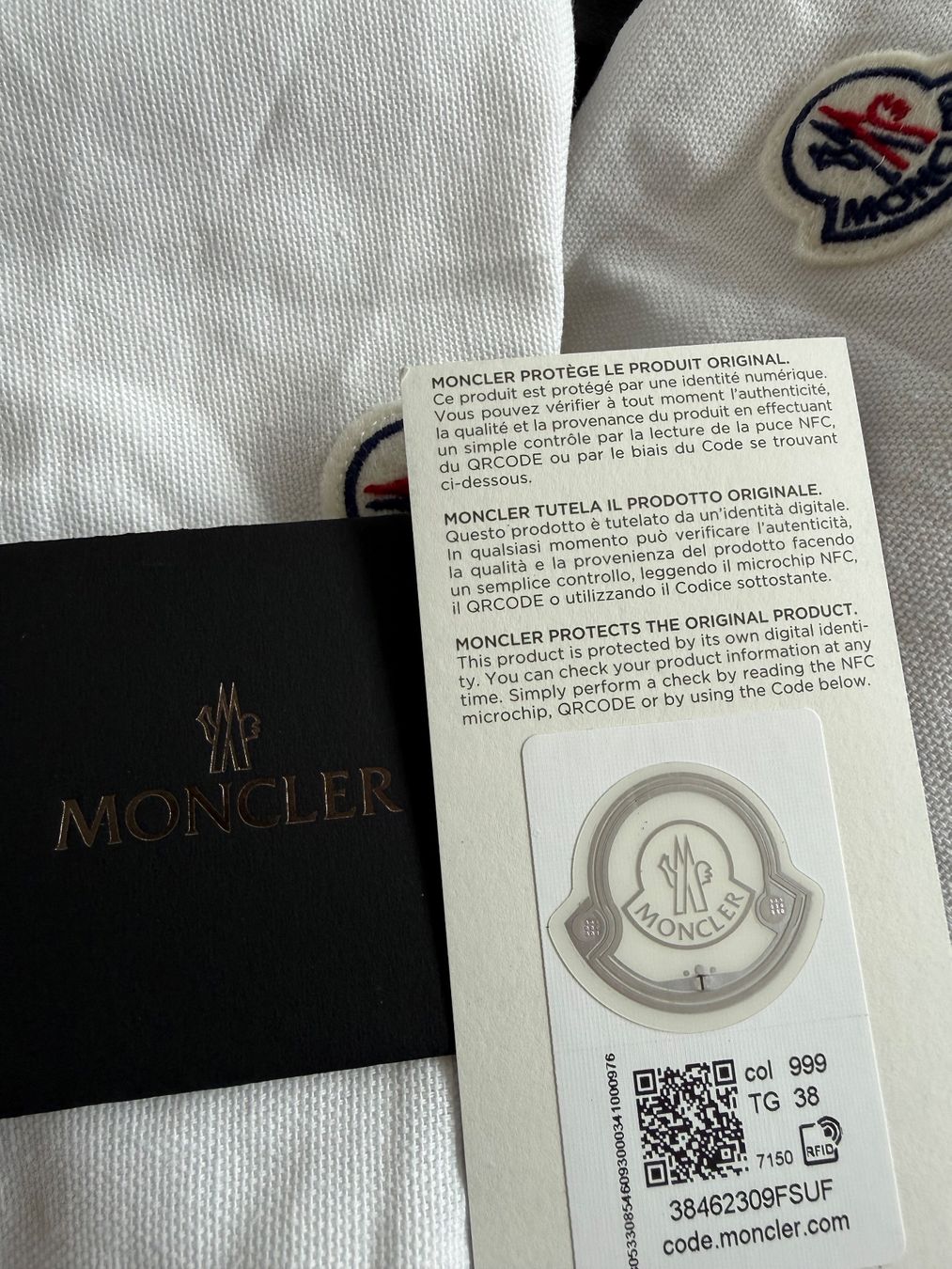 Moncler Scarpe da donna: Moncler Black Fantine Sandals, gr. 38 – Nuovo (secondo la descrizione) da Goldau venduto da mba68 3