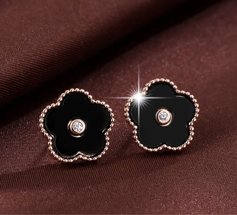 Ohrstecker 5 blättriges Kleeblatt 18K vergoldet Rosegold Kaufen auf Ricardo